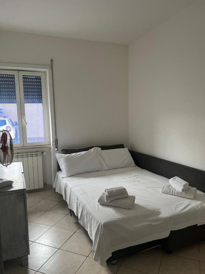 פיומיצ'ינו Airport Apartment Alloggio Turistico T&C מראה חיצוני תמונה